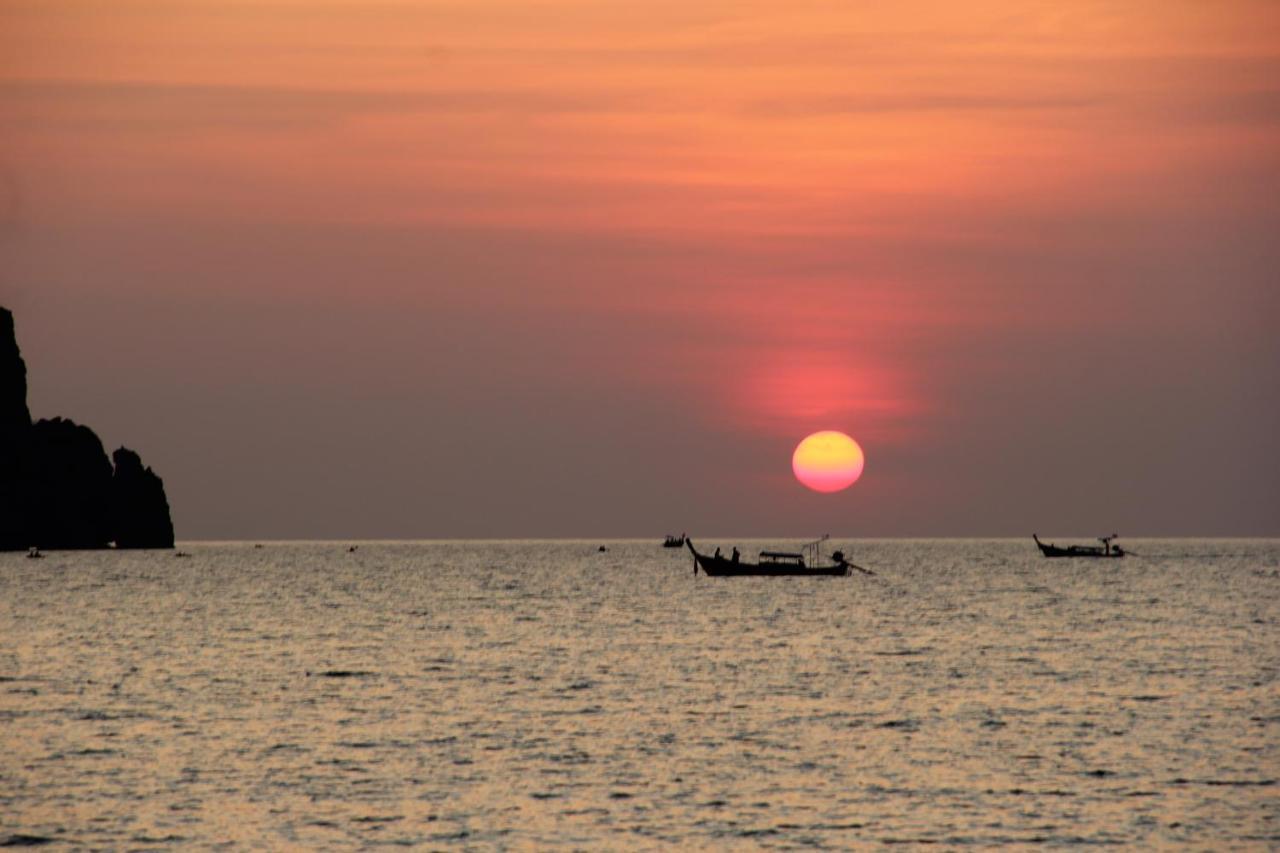 Phi Phi Seaside Bungalow 外观 照片